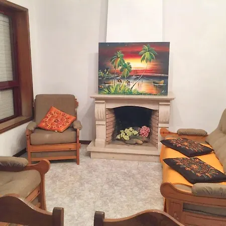 Lägenhet Spacious In With Fireplace, 87 Sqm Espinho (Aveiro)