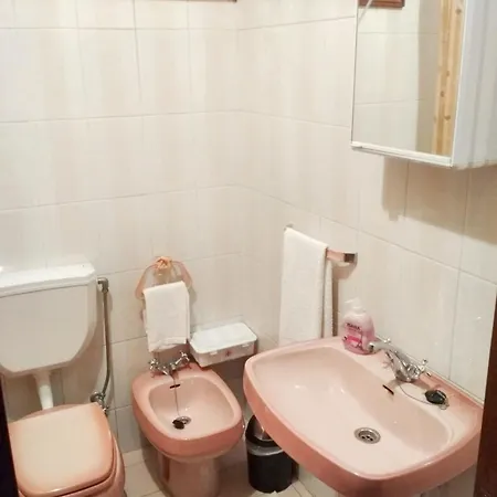 Apartment Spacious In With Fireplace, 87 Sqm