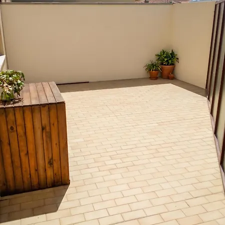 Appartamento Spacious In With Fireplace, 87 Sqm *