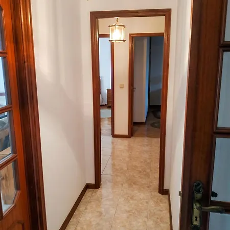 Appartamento Spacious In With Fireplace, 87 Sqm Espinho (Aveiro)