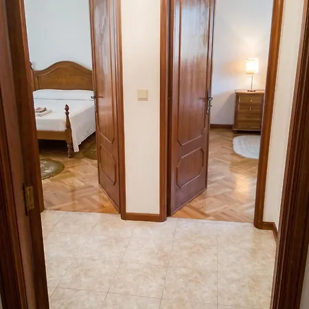 Spacious In With Fireplace, 87 Sqm Appartamento Espinho (Aveiro)