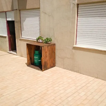 Spacious In With Fireplace, 87 Sqm * Espinho